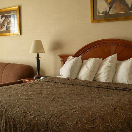 Hotel Topeka At City Center Dış mekan fotoğraf