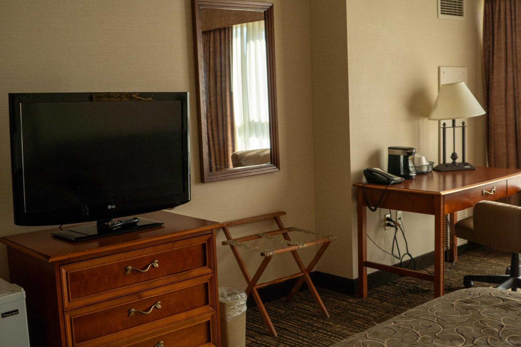 Hotel Topeka At City Center Dış mekan fotoğraf