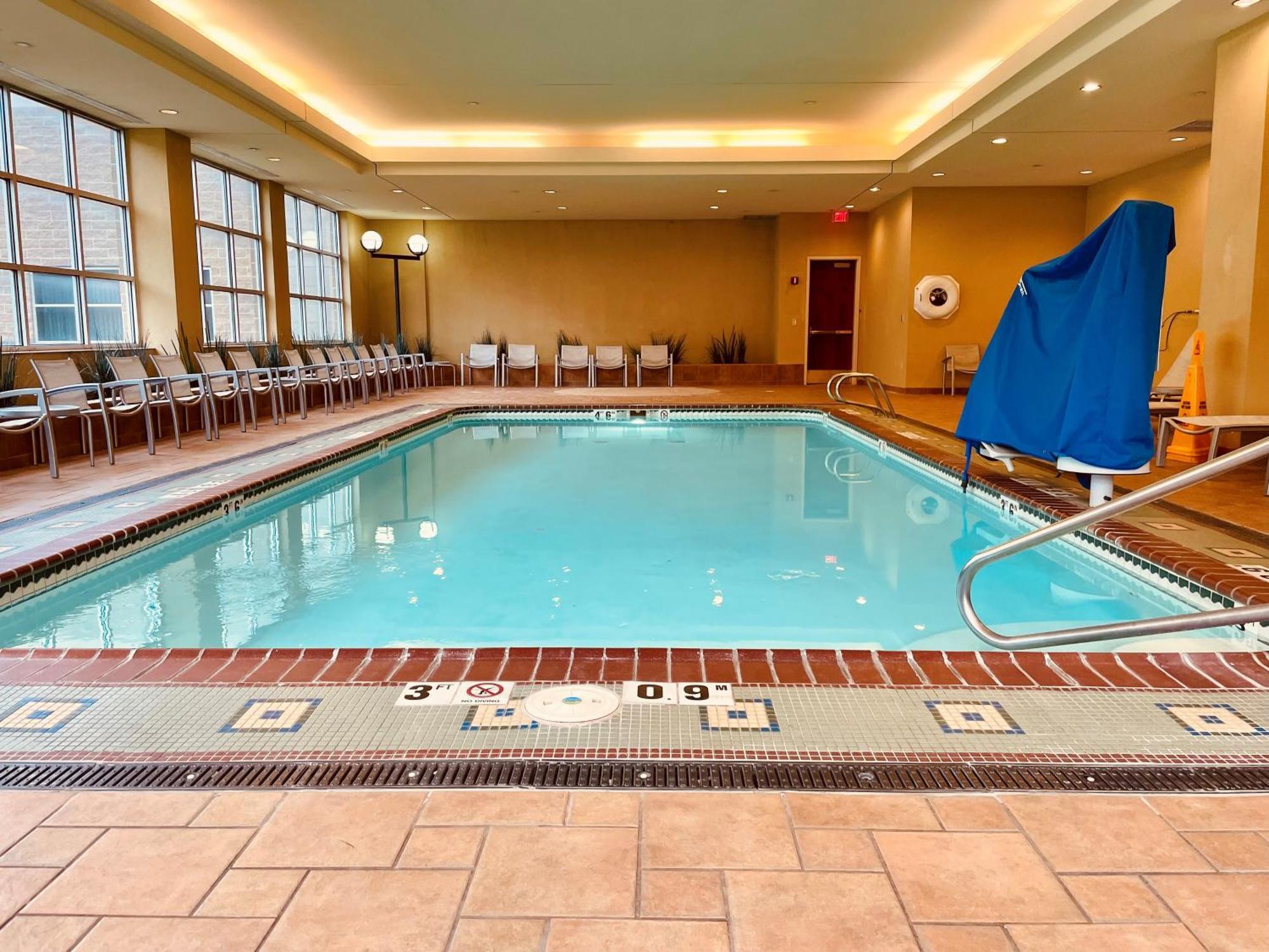Hotel Topeka At City Center Dış mekan fotoğraf
